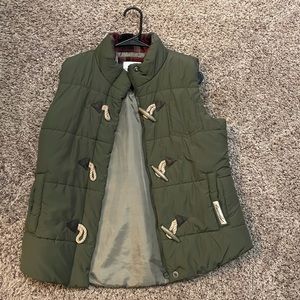 EUC legendary whitetails vest size medium